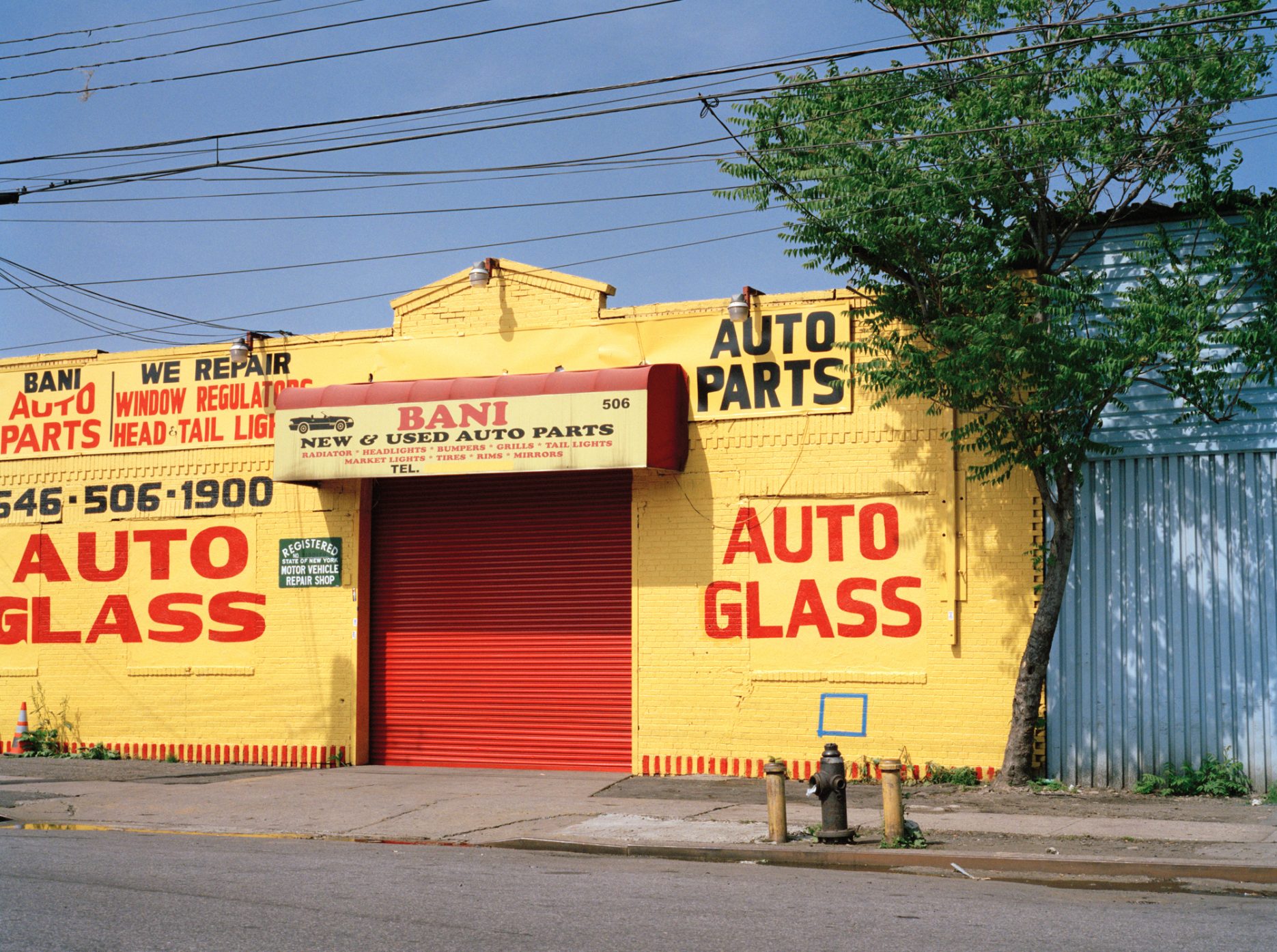 Photograph of a storefront